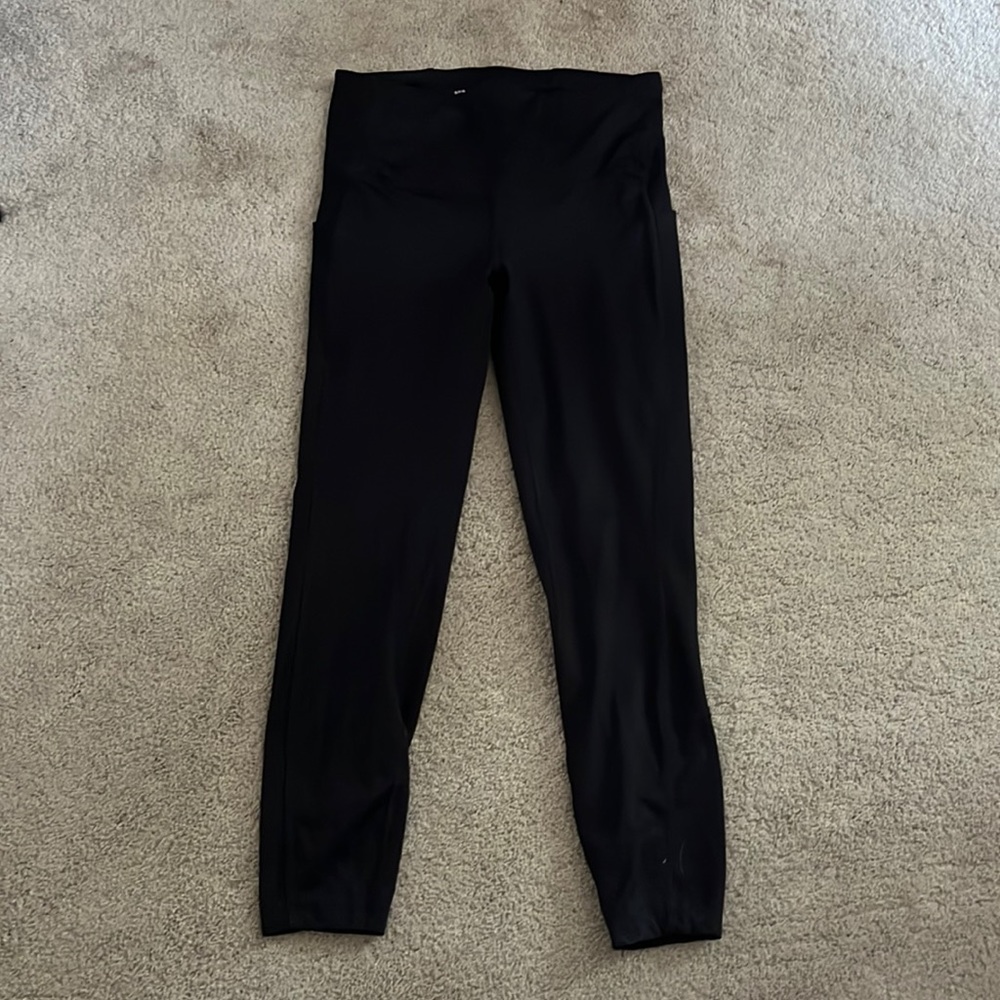 Target cropped leggings - barely worn.